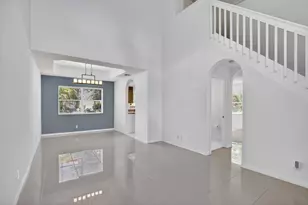 10690 NW 2nd Cir, Pembroke Pines, FL 33026 - Photo 6