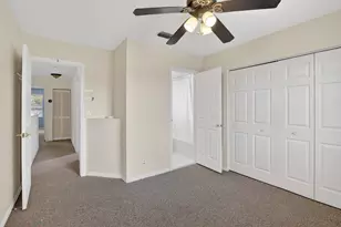 10690 NW 2nd Cir, Pembroke Pines, FL 33026 - Photo 22