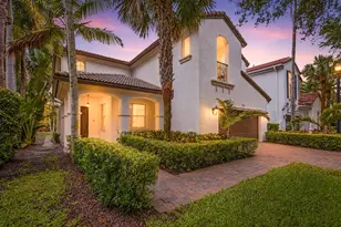 946 Mill Creek Dr, Palm Beach Gardens, FL 33410 - Photo 2