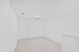 587 Salisbury Cir, Fort Pierce, FL 34982 - Photo 22