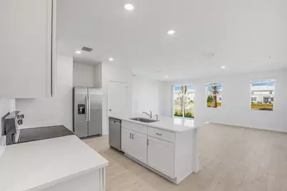 587 Salisbury Circle, Fort Pierce, FL 34982 - Photo 1