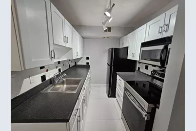 2148 Sherwood Forest Boulevard #4, West Palm Beach, FL 33415 - Photo 6