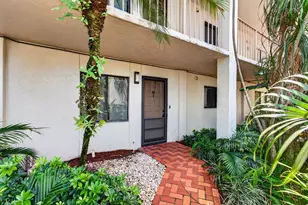 6655 Kensington Ln, Delray Beach, FL 33446 - Photo 2