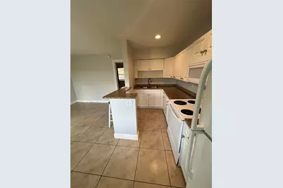 921 NE 17th Avenue #2, Fort Lauderdale, FL 33304 - Photo 4