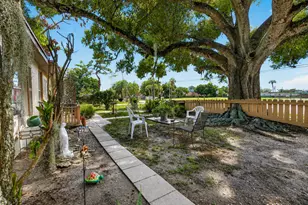 2666 12th Ave, Vero Beach, FL 32960 - Photo 4