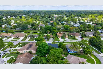 12452 Guilford Way, Wellington, FL 33414 - Photo 6