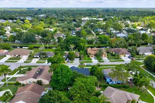 12452 Guilford Way, Wellington, FL 33414 - Photo 6
