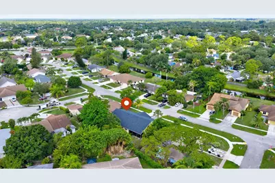 12452 Guilford Way, Wellington, FL 33414 - Photo 8