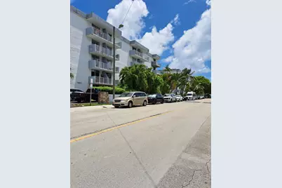 1801 S Treasure Drive, North Bay Village, FL 33141 - Photo 20
