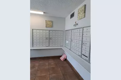 1801 S Treasure Drive, North Bay Village, FL 33141 - Photo 16