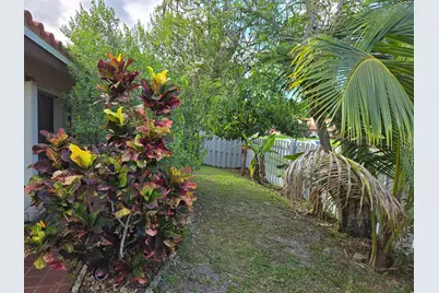 2835 Sand Pines Court, Lake Worth, FL 33462 - Photo 22