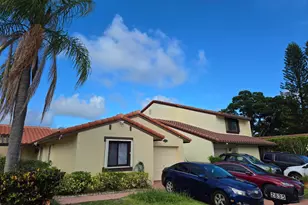 2835 Sand Pines Ct, Lake Worth, FL 33462 - Photo 2