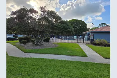 2835 Sand Pines Court, Lake Worth, FL 33462 - Photo 26