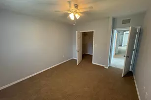 6386 Emerald Dunes Dr, West Palm Beach, FL 33411 - Photo 8