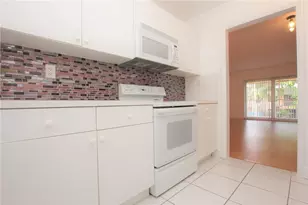 760 SE 2nd Ave, Deerfield Beach, FL 33441 - Photo 8