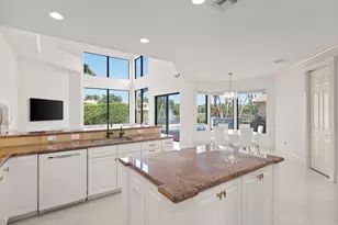 10718 Canyon Bay Ln, Boynton Beach, FL 33473 - Photo 10