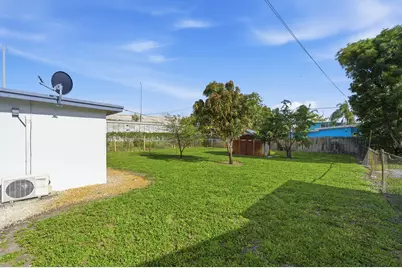 837 NW 41st Street #A-b, Oakland Park, FL 33309 - Photo 6
