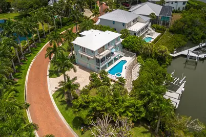 98 Southport Cove, Bonita Springs, FL 34134 - Photo 2
