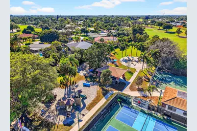 428 Pine Villa Drive, Atlantis, FL 33462 - Photo 44