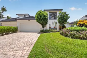 19592 Planters Point Dr, Boca Raton, FL 33434 - Photo 2