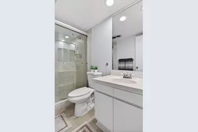 500 Oaks Lane #111, Pompano Beach, FL 33069 - Photo 16