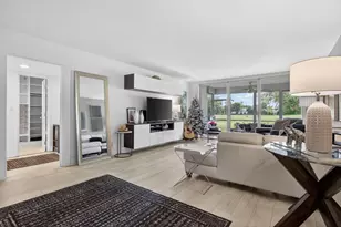 901 W Cypress Ln, Pompano Beach, FL 33069 - Photo 12