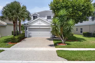 214 Berenger Walk, Royal Palm Beach, FL 33414 - Photo 4