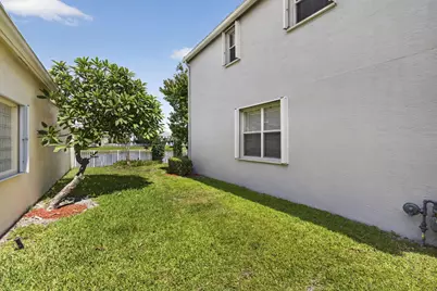 214 Berenger Walk, Royal Palm Beach, FL 33414 - Photo 36
