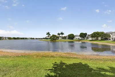 214 Berenger Walk, Royal Palm Beach, FL 33414 - Photo 38