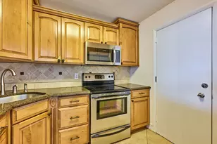 305 N Pompano Beach Blvd, Pompano Beach, FL 33062 - Photo 8
