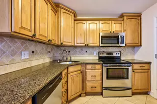 305 N Pompano Beach Blvd, Pompano Beach, FL 33062 - Photo 6