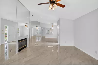 6413 Lansdowne Circle, Boynton Beach, FL 33472 - Photo 10