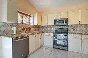 3283 Jog Park Dr, Greenacres, FL 33467 - Photo 10