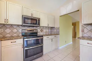 3283 Jog Park Dr, Greenacres, FL 33467 - Photo 8
