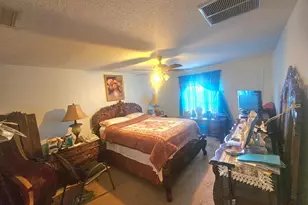 589 NW Fairfax Ave, Port Saint Lucie, FL 34983 - Photo 22