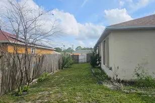 589 NW Fairfax Ave, Port Saint Lucie, FL 34983 - Photo 28