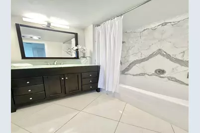 3000 Holiday Drive #1803, Fort Lauderdale, FL 33316 - Photo 28