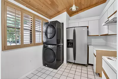 9883 NW 1st Court, Plantation, FL 33324 - Photo 12