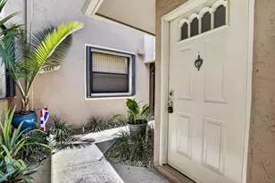 9883 NW 1st Ct, Plantation, FL 33324 - Photo 6