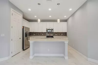 21026 SW Modena Way, Port Saint Lucie, FL 34986 - Photo 12