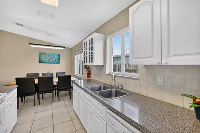 305 SW 16th Street, Fort Lauderdale, FL 33315 - Photo 20