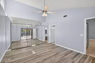 1604 Timberlane Cir, Greenacres, FL 33463 - Photo 10
