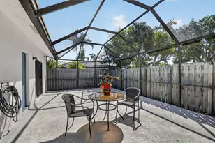 1604 Timberlane Cir, Greenacres, FL 33463 - Photo 24