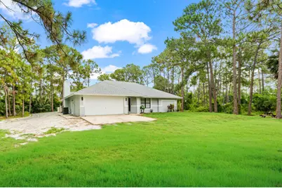 12689 N 68th St Street N, The Acreage, FL 33412 - Photo 2