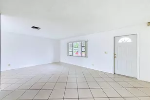 8504 NW 14th St, Plantation, FL 33322 - Photo 14