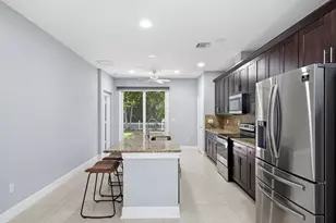 161 SE Via Visconti, Port Saint Lucie, FL 34952 - Photo 10
