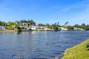 271 Oregon Ln, Boca Raton, FL 33487 - Photo 100