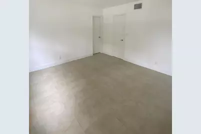560-570 NE 19th Avenue, Deerfield Beach, FL 33441 - Photo 12