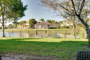 9911 S Miralago Way, Parkland, FL 33076 - Photo 12
