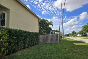 6211 Drake St, Jupiter, FL 33458 - Photo 6